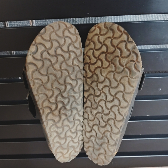 Birkenstock| Unisex Arizona Sandals - Picture 5 of 7